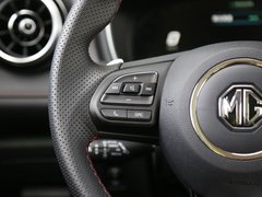2018款 30T 自动四驱Trophy荷尔蒙超燃版