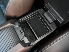 2018款 2.0L 自动两驱蓝天品位升级版 国V