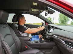 2018款 28T 四驱铂金运动版
