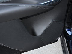 2018款 28T 两驱豪华型