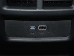 2018款 28T 两驱豪华型