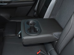 2018款 28T 两驱豪华型