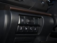 2019款 2.0i 全驱豪华版EyeSight