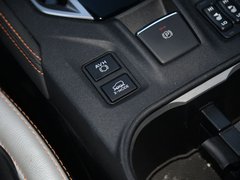 2019款 2.0i 全驱豪华版EyeSight