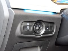 2018款 1.5T CVT睿色版 国V