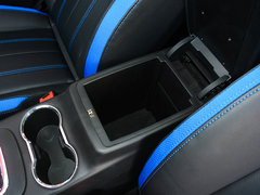 2018款 EV400 豪华版