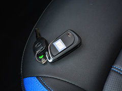 2018款 EV400 豪华版