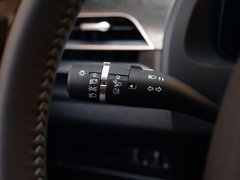 2018款 DM 1.5TI 自动智联锐动型