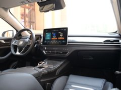 2018款 DM 1.5TI 自动智联锐动型
