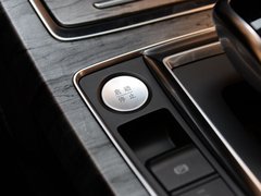2018款 DM 1.5TI 自动智联锐动型