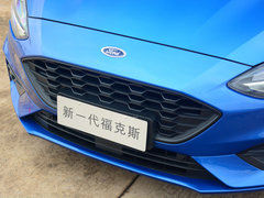 2019款 三厢 EcoBoost 180 自动ST Line