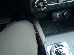 2019款 三厢 EcoBoost 180 自动ST Line