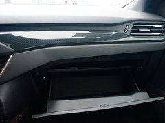 2019款 三厢 EcoBoost 180 自动ST Line