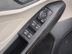 2019款 三厢 EcoBoost 180 自动锋耀型
