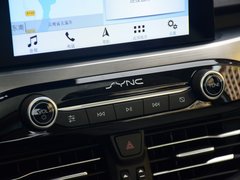 2019款 三厢 EcoBoost 180 自动锋耀型