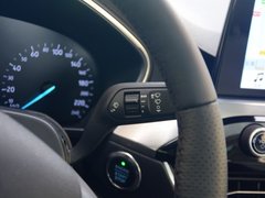 2019款 三厢 EcoBoost 180 自动锋耀型