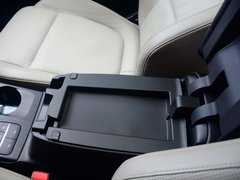 2019款 三厢 EcoBoost 180 自动锋耀型