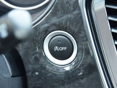 2018款 2.0T 自动行政版 