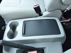 2018款 2.0T 自动行政版 