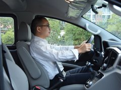 2018款 2.0T 自动行政版 