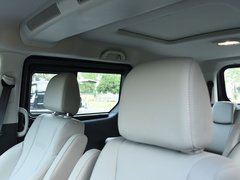 2018款 2.0T 自动行政版 