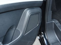 2018款 2.0T 自动行政版 
