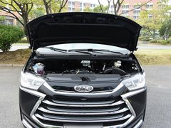 2018款 2.0T 自动行政版 