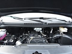 2018款 2.0T 自动行政版 