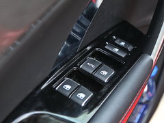 2018款 1.5T 自动炫智型