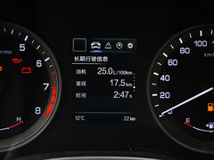 2018款 1.5T 手动炫色型