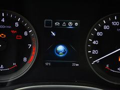 2018款 1.5T 手动炫色型
