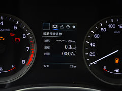 2018款 1.5T 手动炫色型