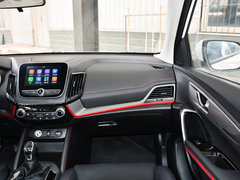 2018款 1.5T 手动炫色型
