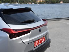 2019款 260h 探·酷版 国V