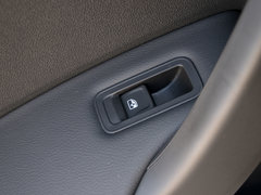2019款 1.5L 手动舒适版 国V