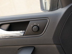 2019款 1.5L 手动舒适版 国V
