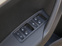 2019款 1.5L 自动舒适版 国V