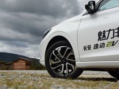 2019款 EV460 智享版
免税
