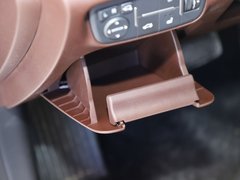 2019款 EV460 智享版
免税
