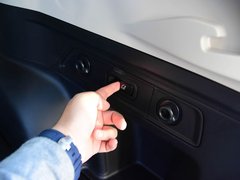 2019款 2.0i 智擎运动版EyeSight