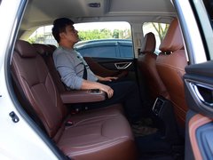2019款 2.0i 智擎运动版EyeSight