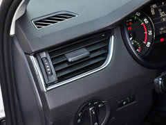 2019款 1.5L 自动舒适版 国V