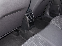 2019款 1.5L 自动舒适版 国V