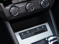 2019款 1.5L 自动舒适版 国V