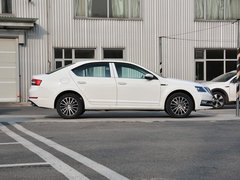 2019款 TSI230 DSG豪华版