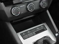2019款 TSI230 DSG豪华版