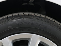2019款 三厢 15S 自动领先型