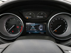 2019款 三厢 15S 自动领先型