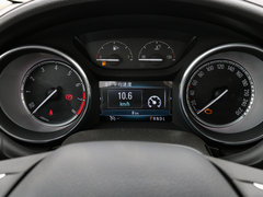 2019款 三厢 15S 自动领先型