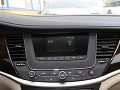 2019款 三厢 15S 自动进取型